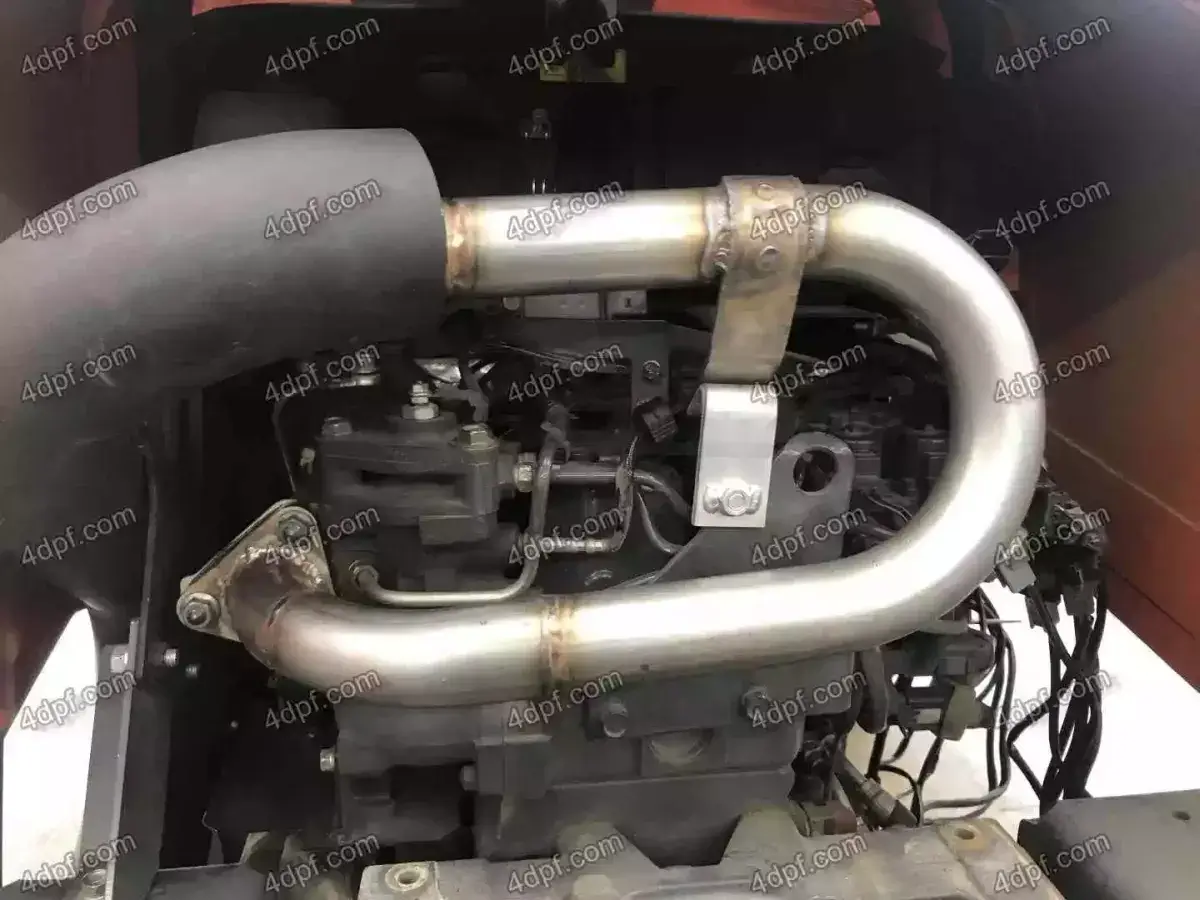 Kubota F3990 - silnik V1505 usunięty DPF