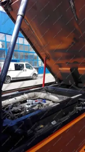 BUCHER sweeper - engine bay