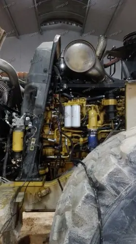 CAT 980K loader - engine