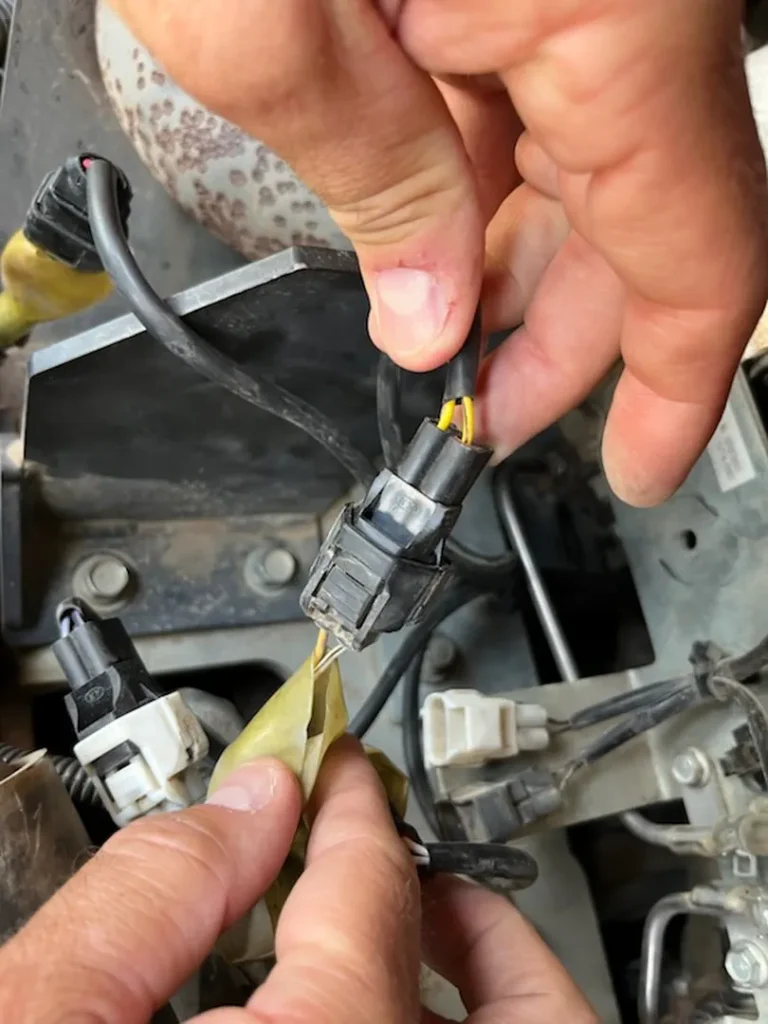 Kubota emulator temperature sensor connector installation